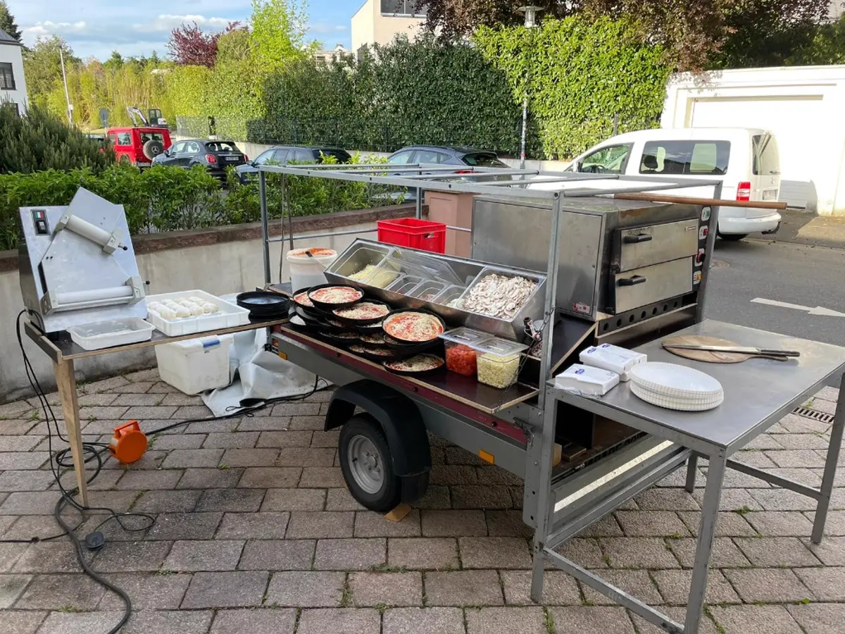 Mobiles Pizza Catering Setup für Events